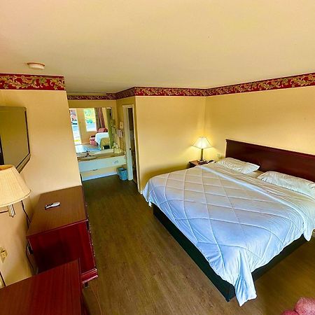 The Stratton Inn Princeton Екстериор снимка